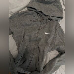 Nike solo swoosh sweater